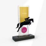 B1.-Trofeos-personalizados-08-deportivo-hipico-insignia-bolivia